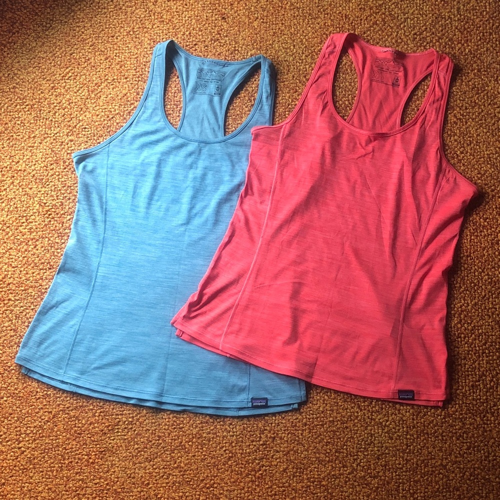 Two Patagonia Capilene Cool Lightweight Fast Drying racer back tank tops XS
